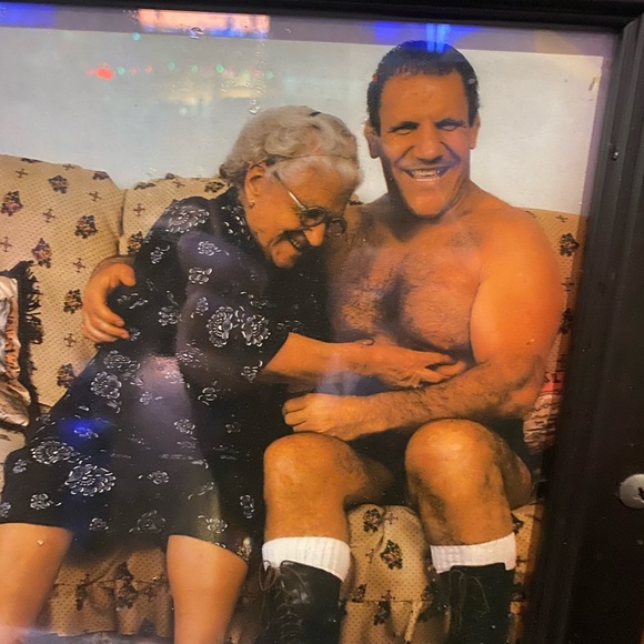 Meet your Posher, Jamison - Picture 1 of 1